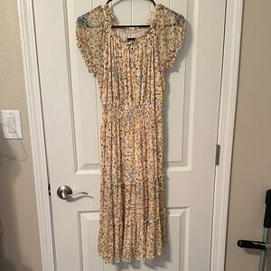 Beautiful Kate and Lily Floral Yellow Dress cottagecore spring summer